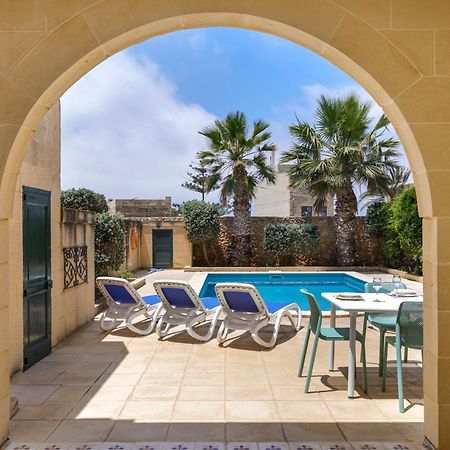 Dar Ta' Censina Villa With Private Pool Għasri 외부 사진