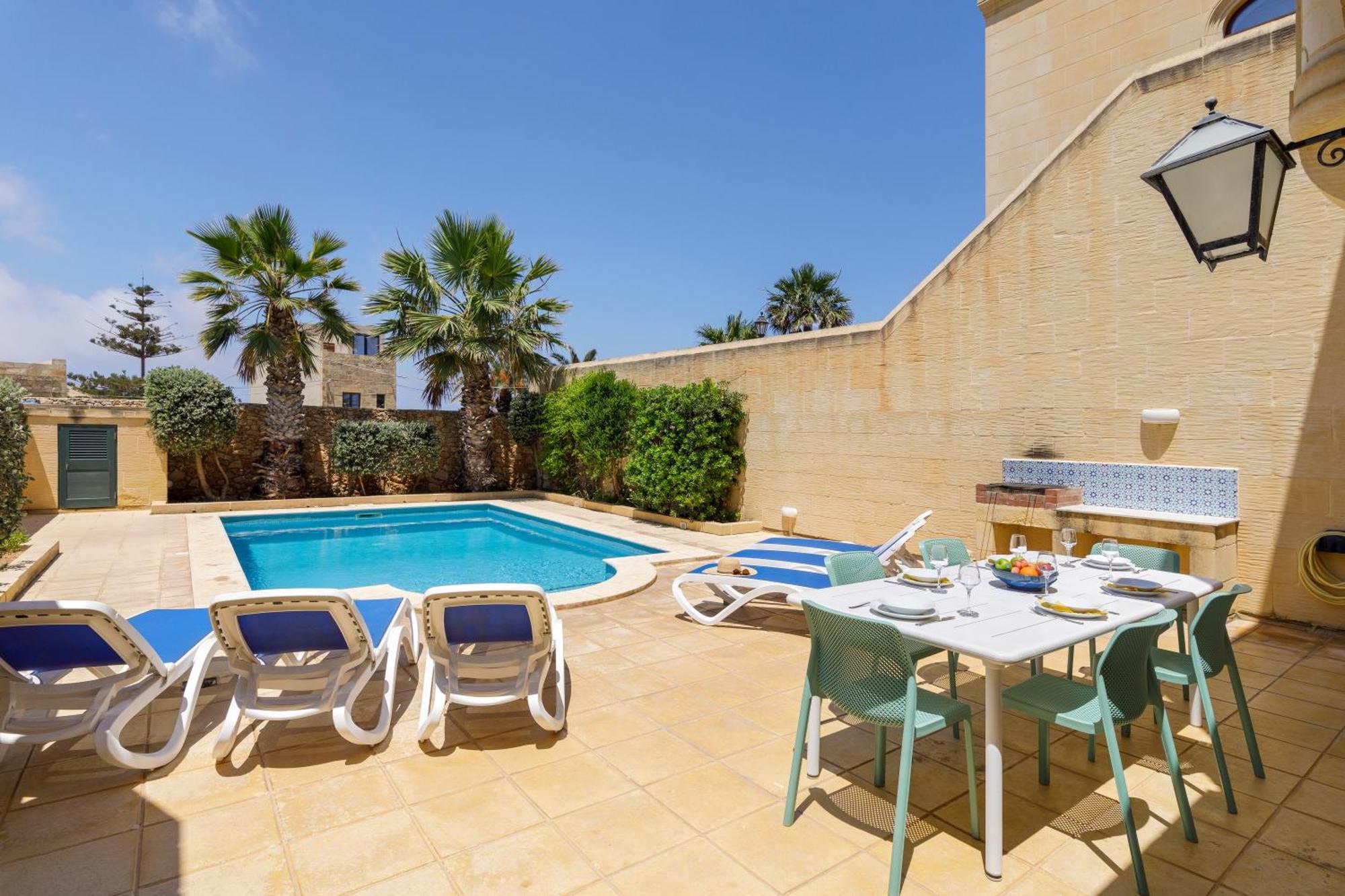 Dar Ta' Censina Villa With Private Pool Għasri 외부 사진